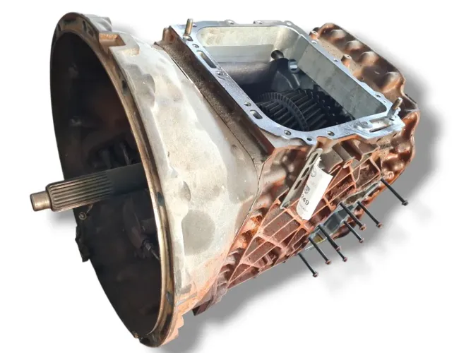 Caixa de câmbio I-Shift Volvo VM 330 2021 2022 DETALHE 