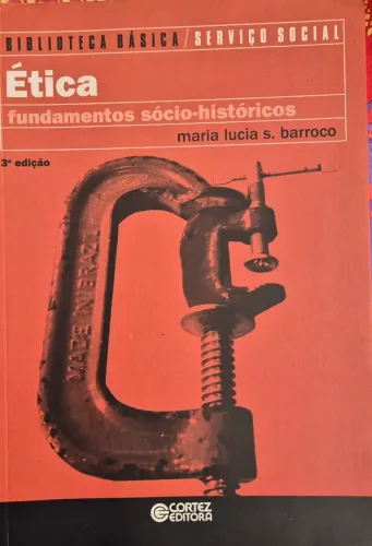 Vendo livro, algumas páginas com marca texto.