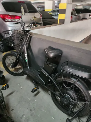 Bicicleta Eletrica Lev e-bike S aro 22 - CHUMBO