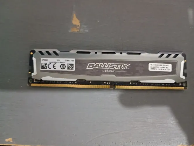 Memória ram ddr4 16 GB