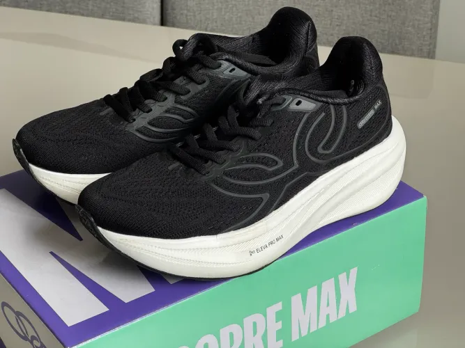 Tênis corre Max feminino