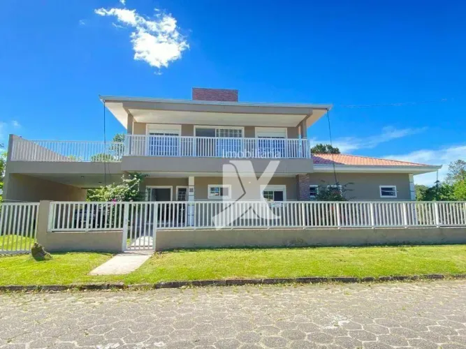 Casa com piscina + 5 dorm.( sendo que 4 são suítes) - 410 m² - venda por R$ 2.250.000 ou a