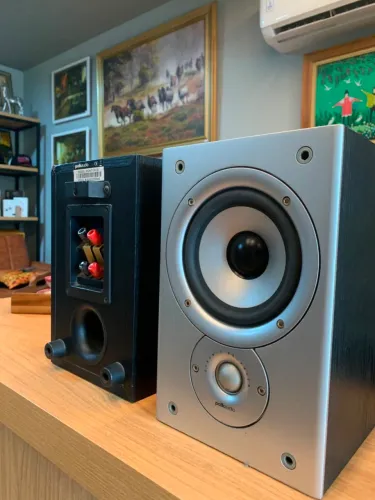 Par de caixas Monitor 30 Polk Áudio