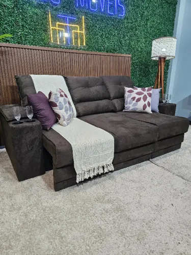 SOFÁ NERO 3 LUGARES 