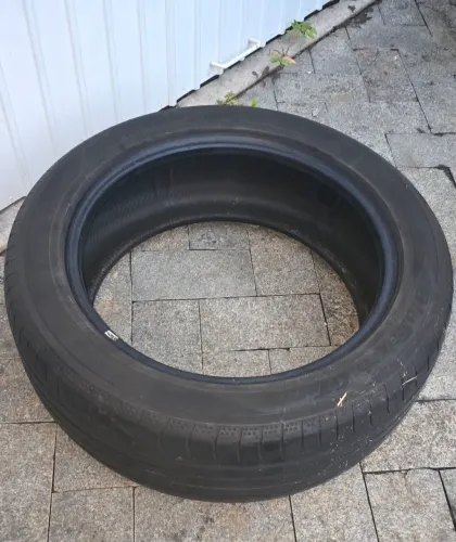 Pneu yokohama 235/50 R18