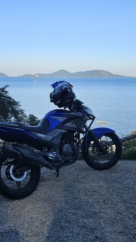 ?YAMAHA FAZER 250 BLUEFLEX (2016)