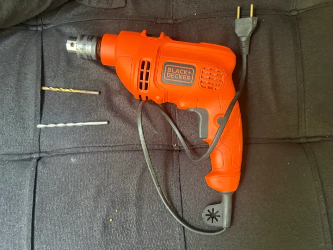 Furadeira black+decker