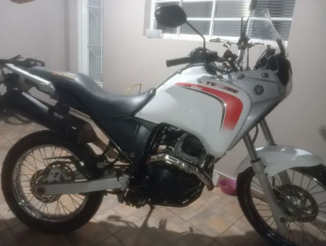 Vendo XTZ Ténéré 2011 250 só 12,500.00