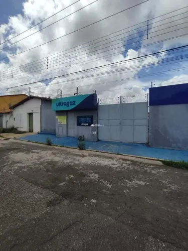CASA COMERCIAL PARA ALUGAR NO BAIRRO