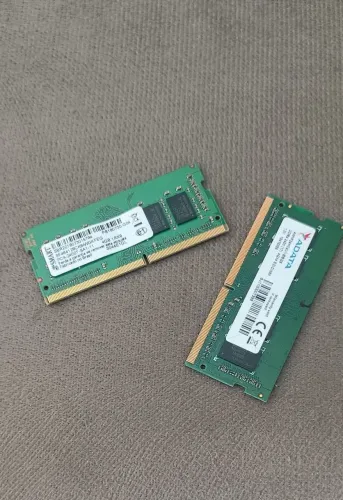 Vendo memória ram ddr4 4GB