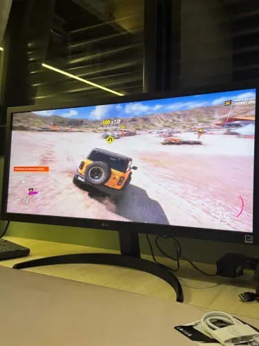 Monitor Gamer LG UltraWide 25,7? IPS Full HD