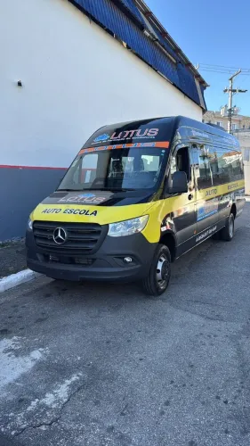 MERCEDES BENZ SPRINTER 517 VIPK 31P 
