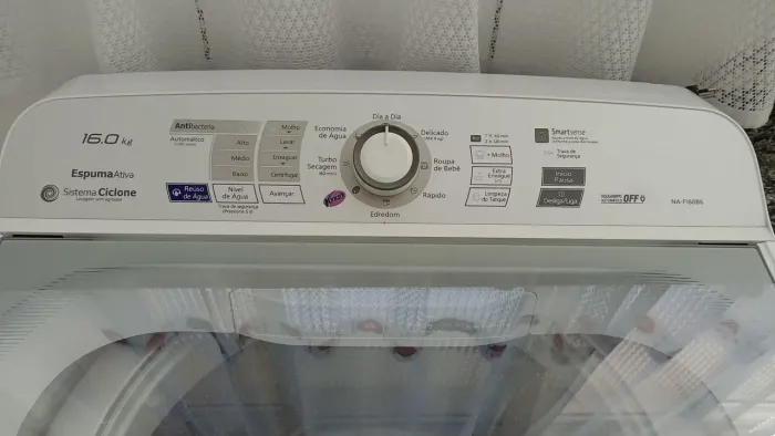 Estou vendendo essa máquina de lavar da Panasonic 16 kg