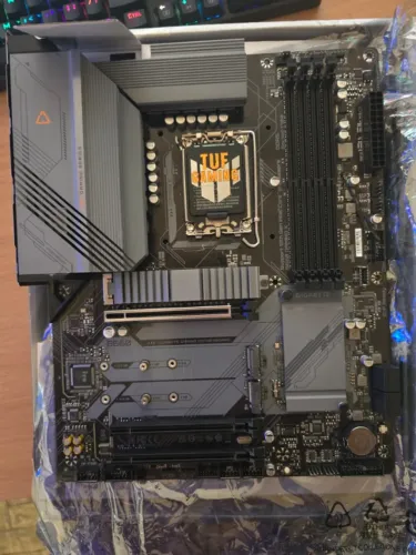 Gigabyte B660 GAMING X DDR5