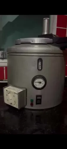 Autoclave