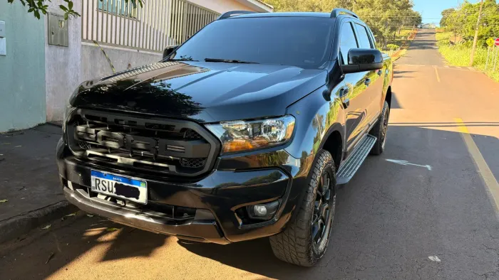 Ford Ranger Black 2.2 4X2 CD Diesel AUT 2022