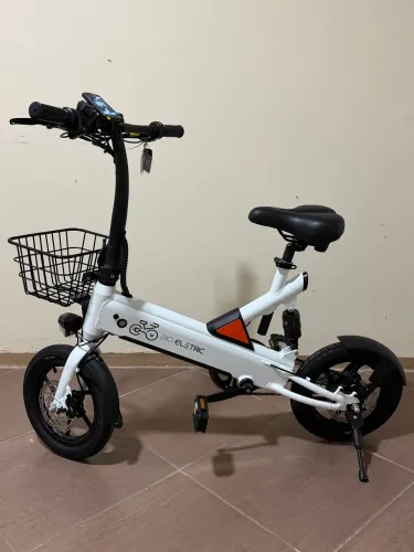 Bicicleta Elétrica Bici Pop 3.0 White, 350w, Aro 14, Bateria 36v-8Ah, 25km/h, carga 120kg