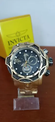 Relógio Invicta Dourado