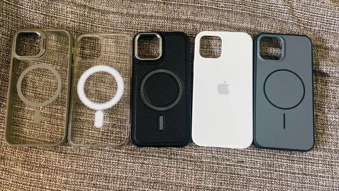 Capinhas Premium Magnéticas para iPhone 12- Compatíveis com MagSafe