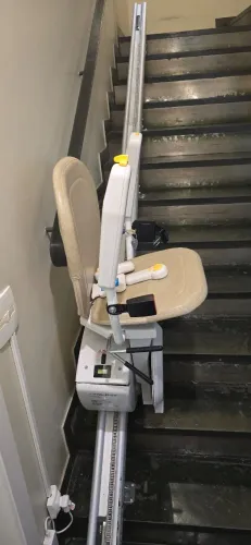 Cadeira elevatória para escada