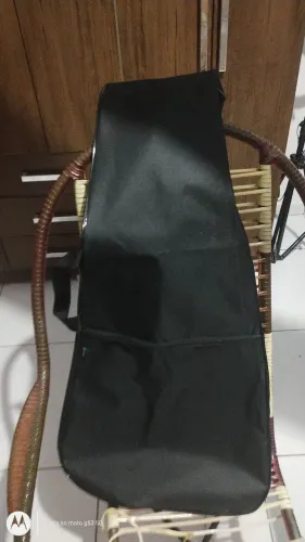 VENDE-SE CAPA PARA GUITARRA