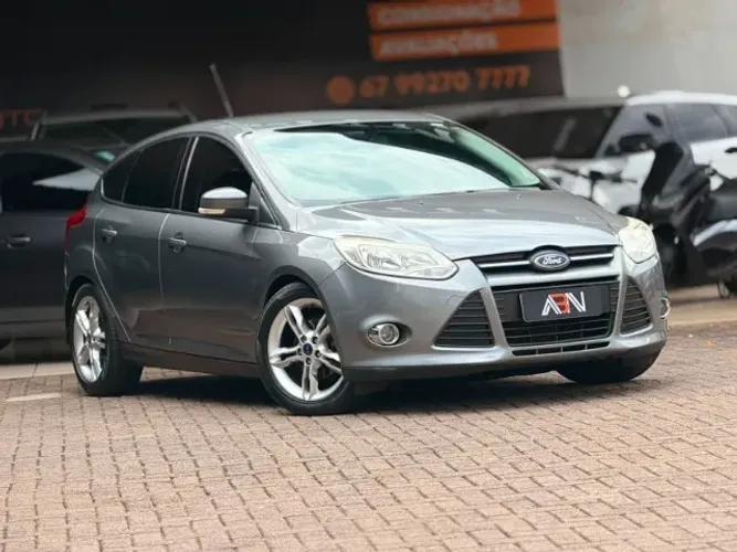 Ford Focus 2.0 16v/se/se Plus Flex 5P Aut. 2014