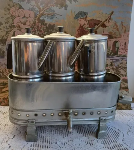 Conjunto antigos banho maria com bules para reparo (base furada)