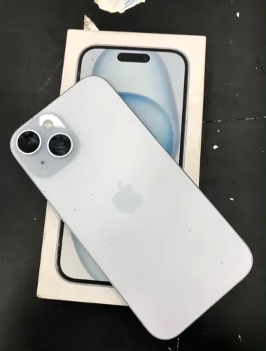 iPhone 15 normal 256Gigas Bateria 95% na Garantia Apple nota fiscal caixa carregador