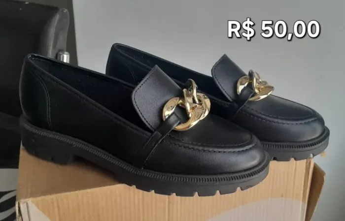 Vende mocassim feminino