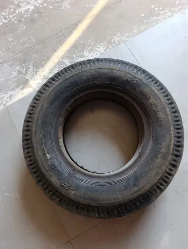 Pneu de Micro ônibus