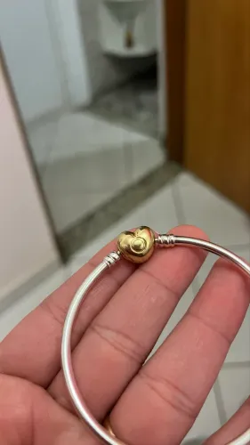 Pulseira Pandora com Fecho de Ouro