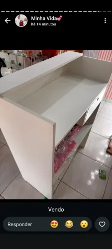 Vendo um balcão com gaveta 