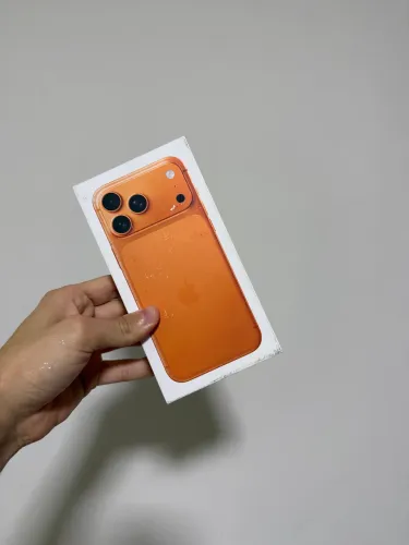 Iphone 16 Pro Max, Laranja, 256gb