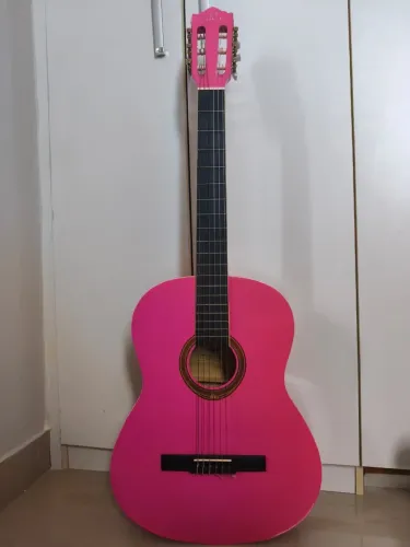 Violão Michael Rosa com cordas de aço 