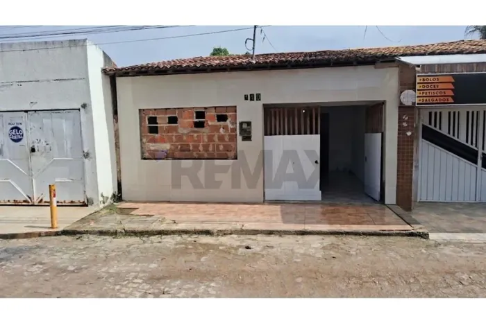 Casa com 3 quartos no bairro Santa Maria