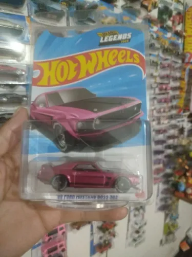 69 FORD MUSTANG BOSS 302 LEGENDS TOUR 2026 HOT WHEELS