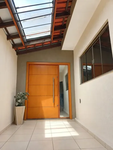 Casa 2 quartos, 2 salas, churrasqueira para locação - Jardim Bom Pastor - Botucatu/SP