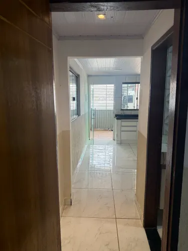 Alugo casa 01 quarto R$ 1000,00 Qr 421 samambaia