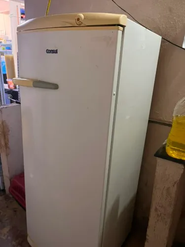 Geladeira Consul 300 LT