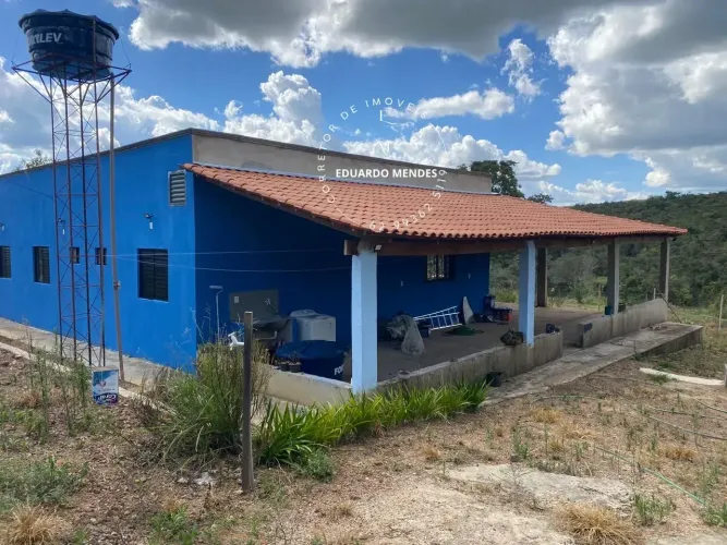 Chácara c/ 21.000 m², Córrego, casa, 5 km de Planalmira, aceita casa em Anápolis