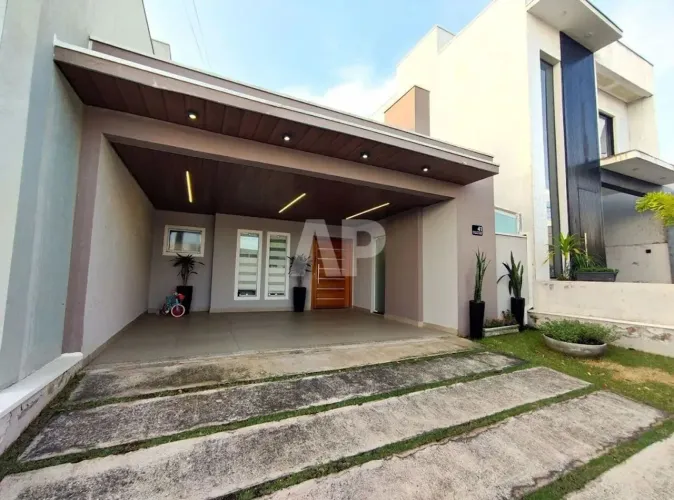 Casa com 3 dormitórios à venda, 111 m² por R$ 750.000,00 - Condomínio Piccolino - Salto/SP