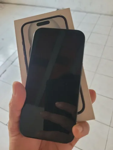 Iphone 15 128gb bateria 89%