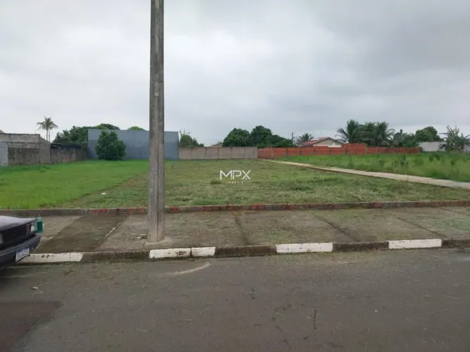 Terreno à venda em São Pedro, Santa Cruz, com 650 m²