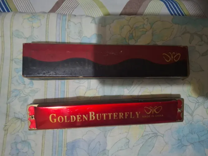 Gaita Harmônica Butterfly antiga 