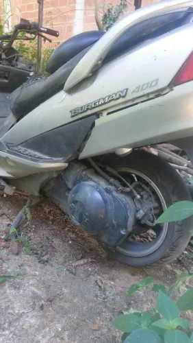 Troco ou Vendo Burgnan 400 (Com Problemas)