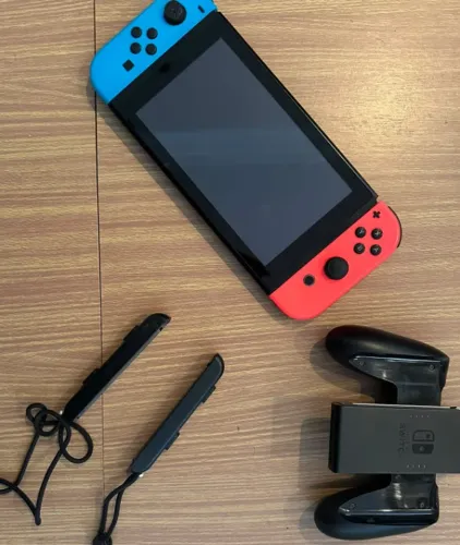 Nintendo Switch V2 Completo + Todos os Acessórios | Ótimo Estado ?