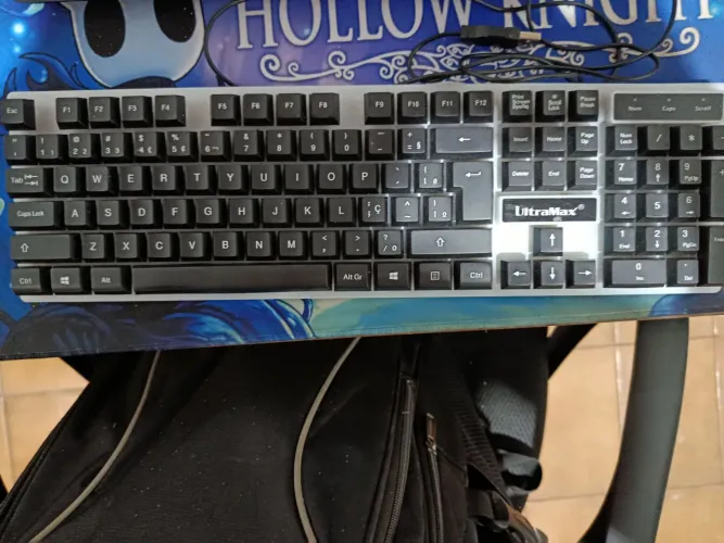 Teclado de membrana com RGB