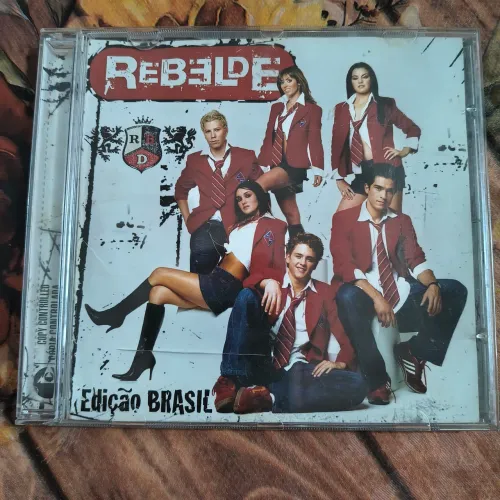 Cd Rbd Rebelde Português. Em perfeito estado. 