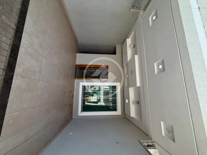 casa 3/4 uma suíte com churrasqueira por apenas 650 mil codigo: 364065