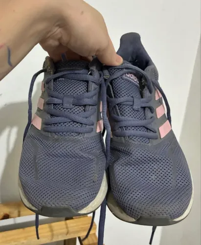 tênis adidas